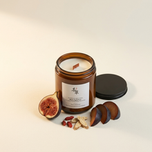 Load image into Gallery viewer, BLACK FIG & PLUM - 100% NATURAL SOY SCENTED CANDLE
