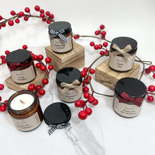 Load image into Gallery viewer, HOLIDAY CANDLE SAMPLER SET