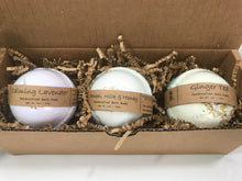 Load image into Gallery viewer, BATH BOMBS SET