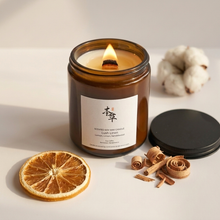 Load image into Gallery viewer, LUSH LINEN - 100% NATURAL SOY SCENTED CANDLE
