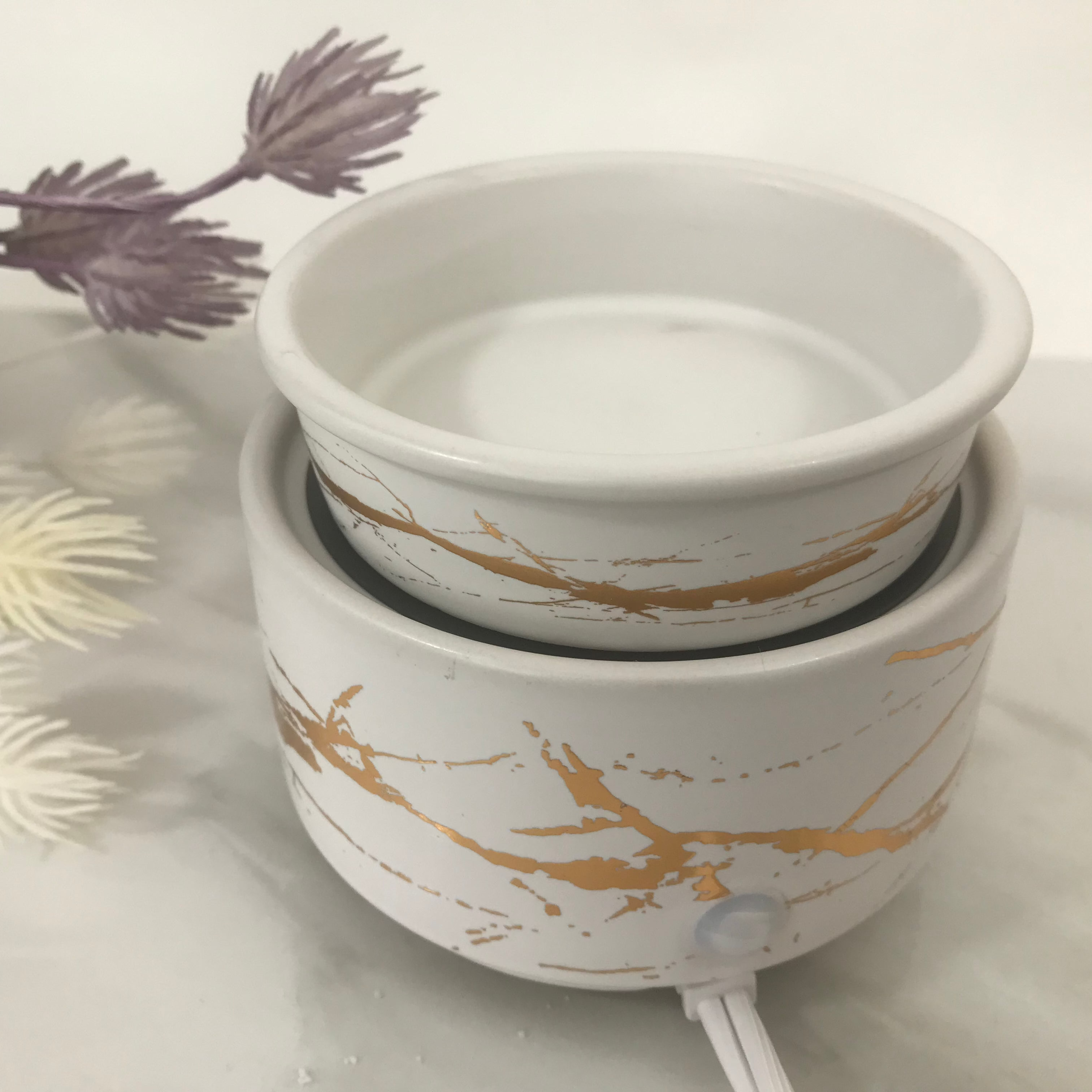 CERAMIC 3-IN-1 WAX MELT WARMER BURNER (WHITE/GOLD)