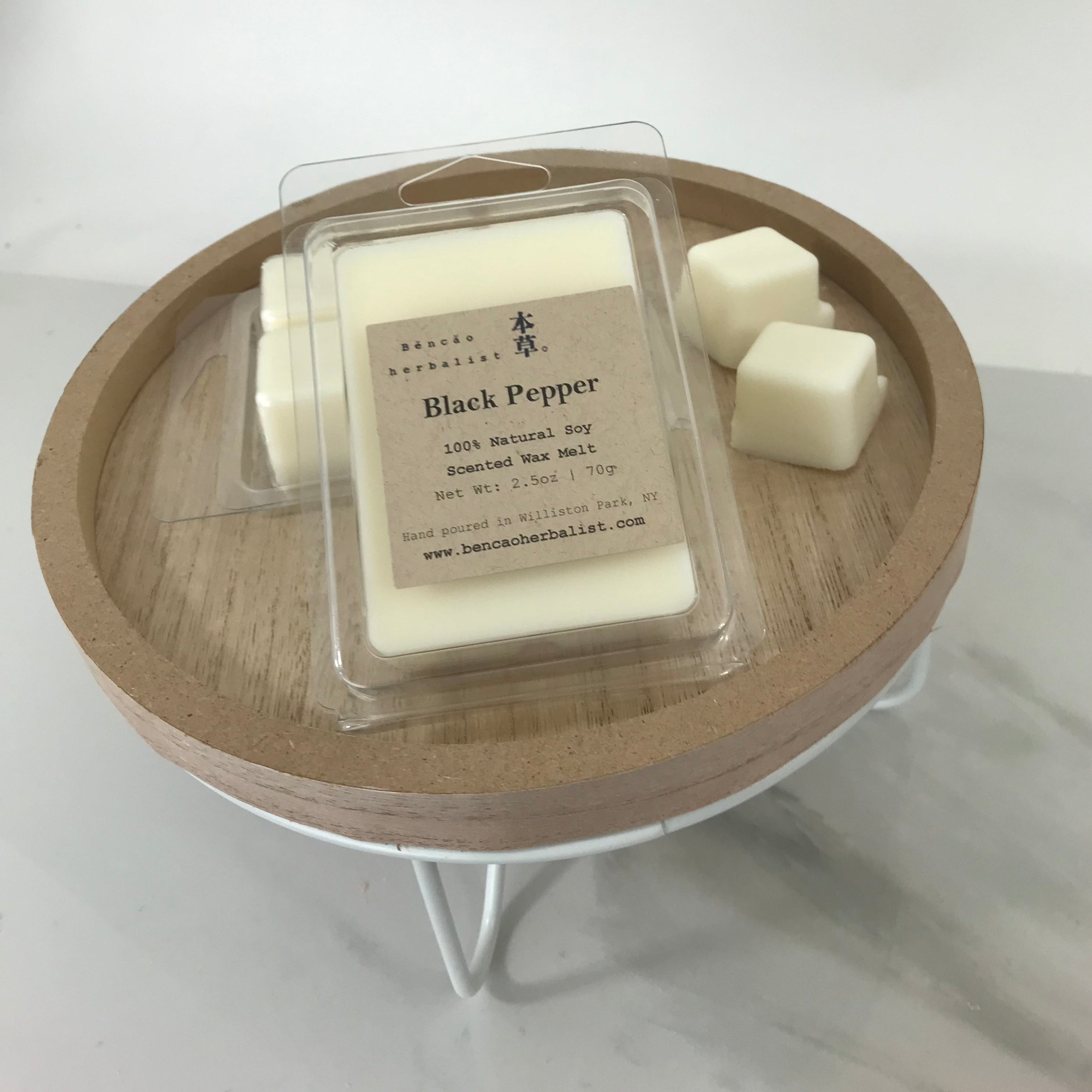 BLACK PEPPER WAX MELT